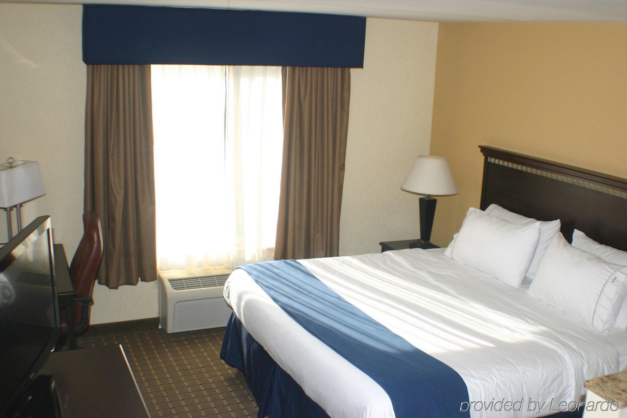 Holiday Inn Express And Suites Allentown West By Ihg Exterior foto
